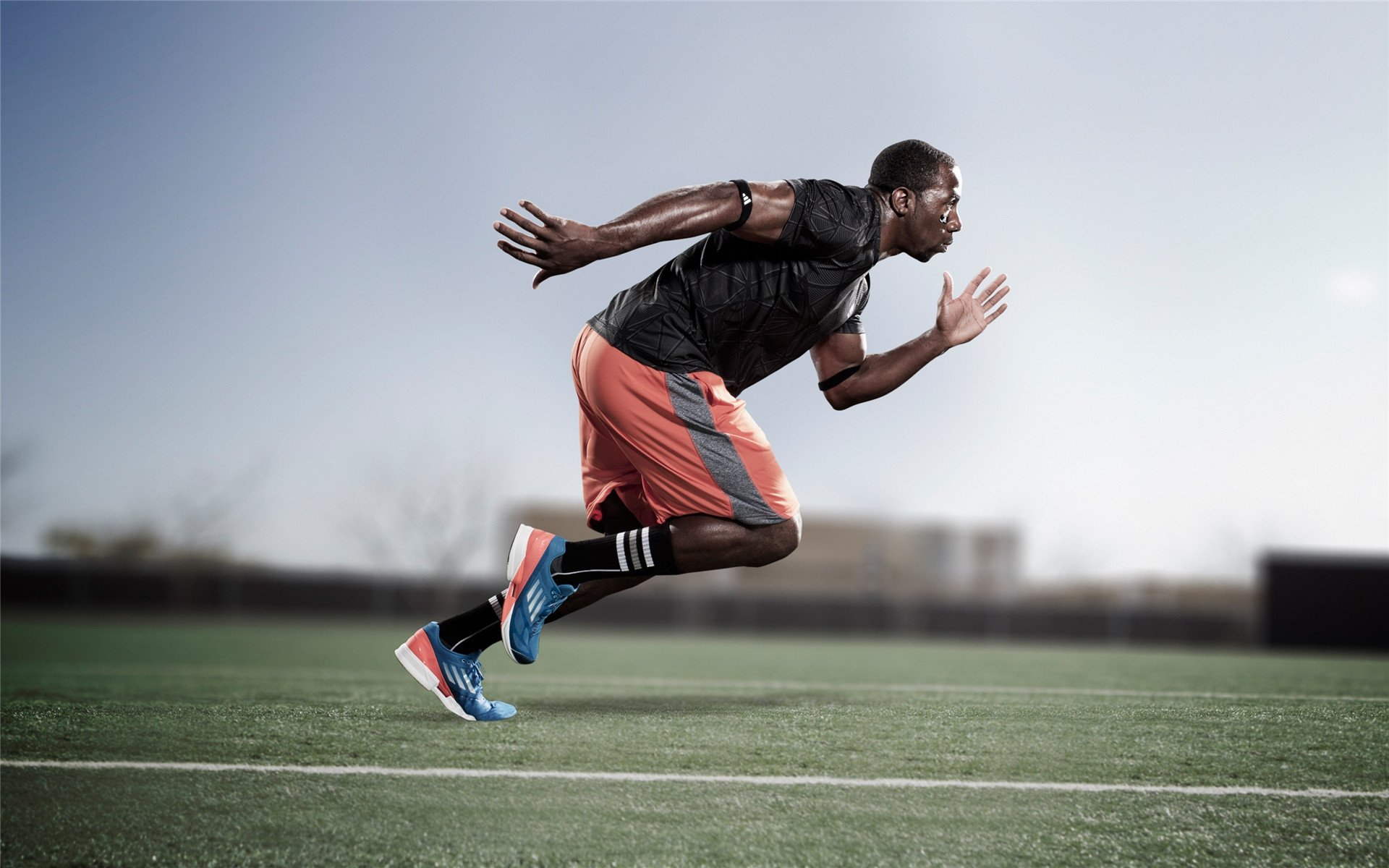 开云体育-卢卡库，从布鲁塞尔到阿尔及尔，一个移民之子的节奏革命