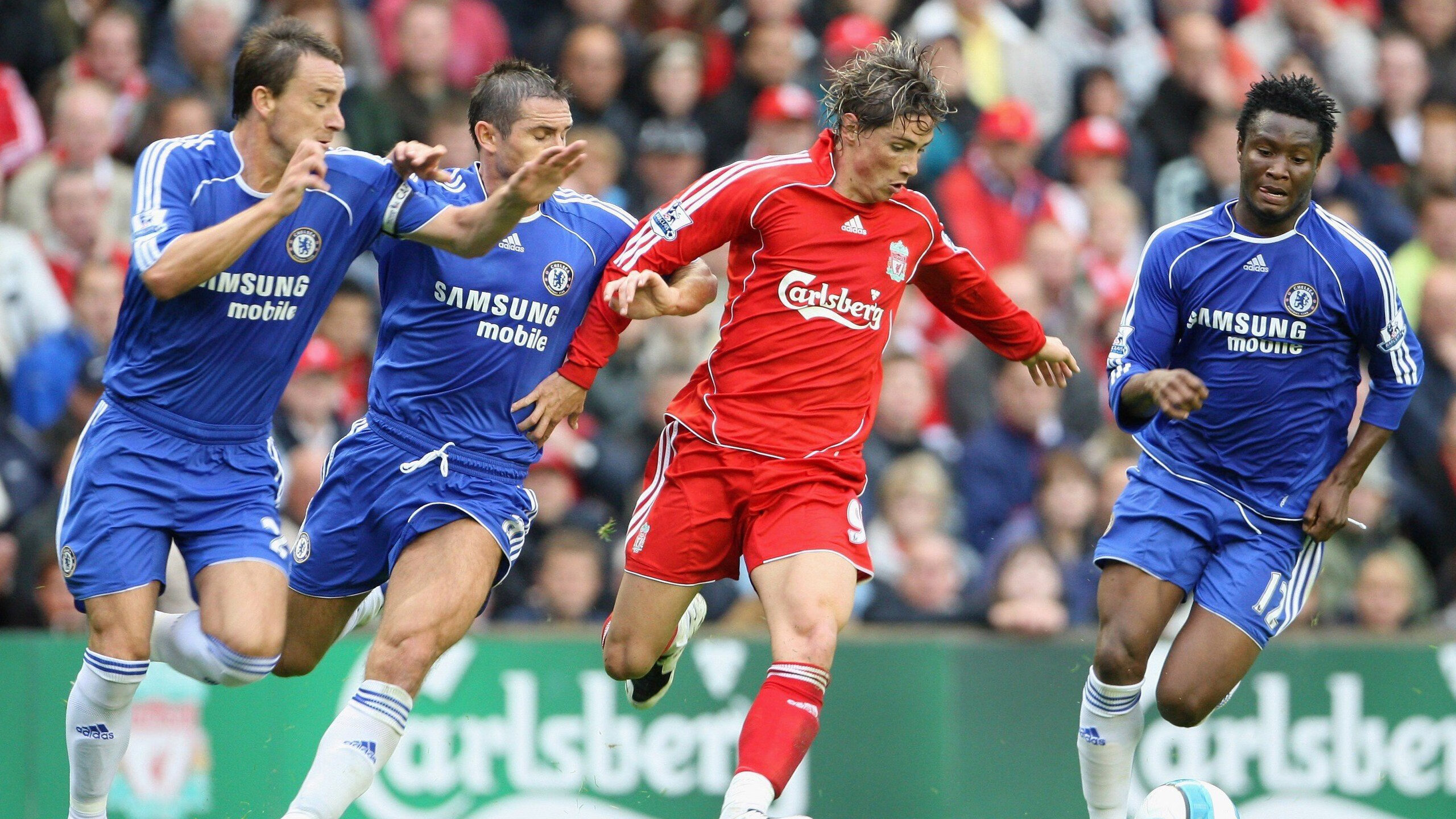 开云APP-久保建英爆发撕裂防线，苏格兰稳稳拿下曼联的战术密码